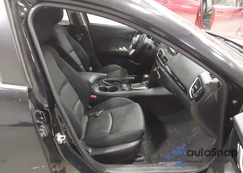 2016 Mazda Mazda3 I Touring из США, поврежденный, VIN JM1BM1W70G1281681